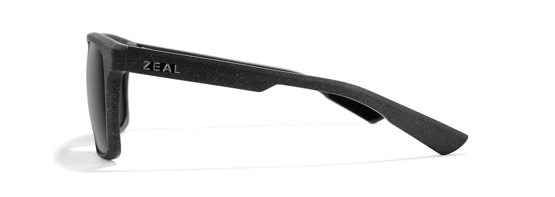GREY Divide Black Grain