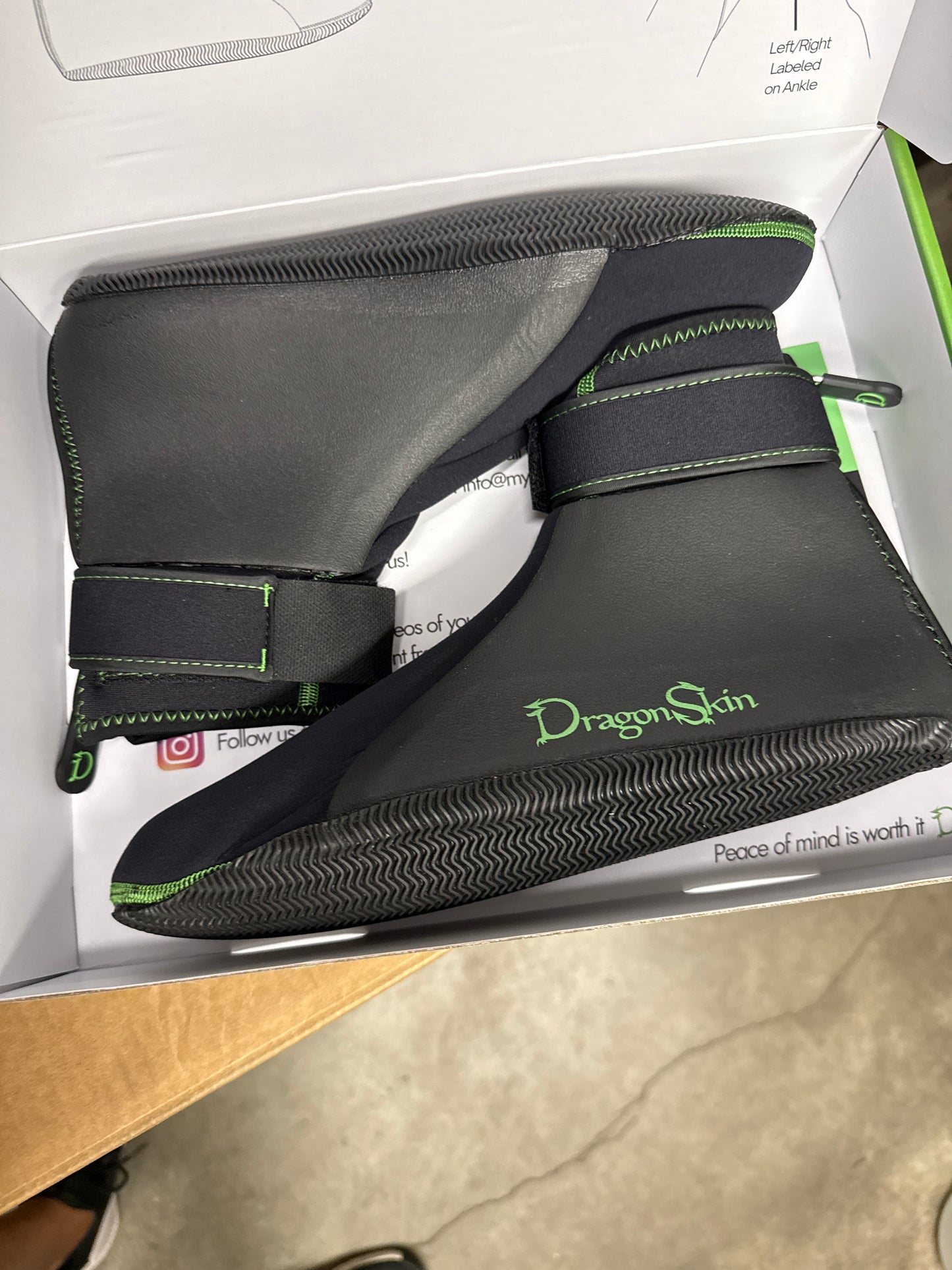 Dragon Skin stingray resistant booties - US Women’s 11-11.5, Men’s 9.5-10