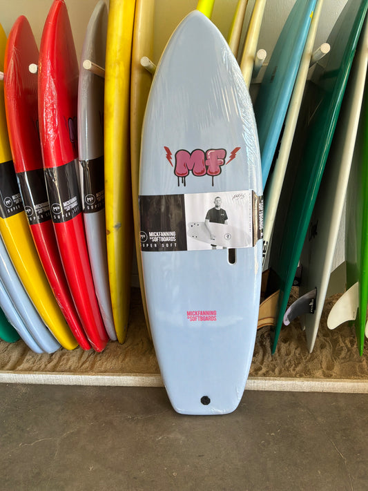 UNICORN SUPER SOFT - SKY FUTURES 5’4” x 19 1/4” x 2 1/4” (27L)
