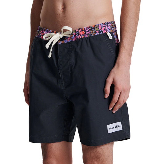 PLAIN JANE 16" TRUNK