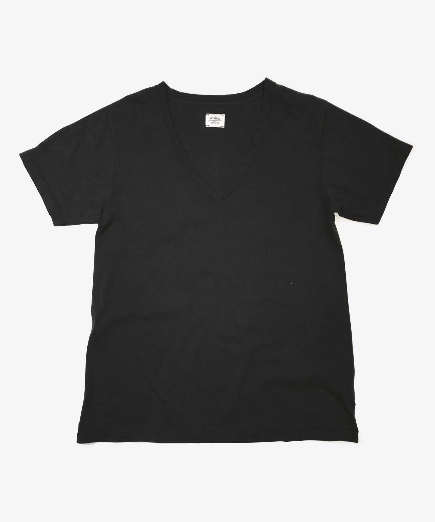 All Good V-Neck SS Tee