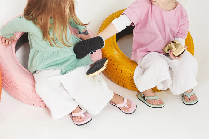 Grom's/ Flip Flops
