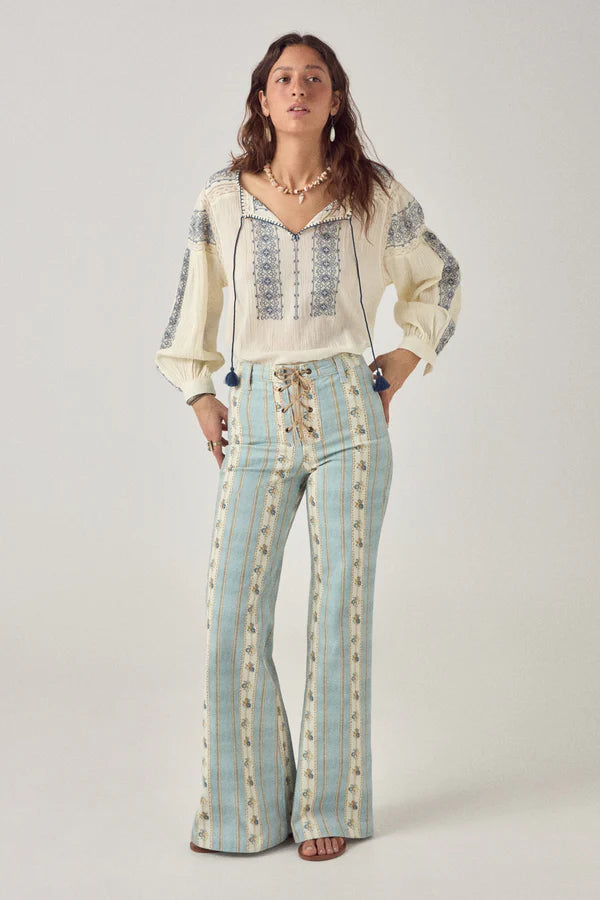 Maison Hotel Claudia Blouse