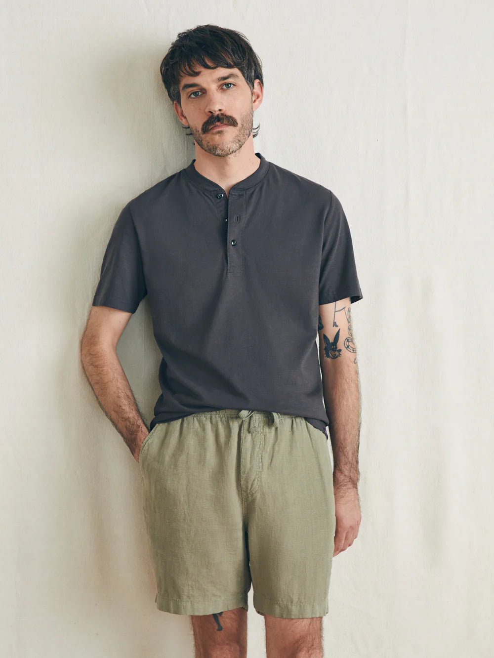 Faherty Essential Linen Short 6.5" - Canyon Olive