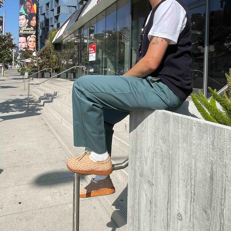LATIGO/ Vegan Suede/ Crepe/ Beige Unisex